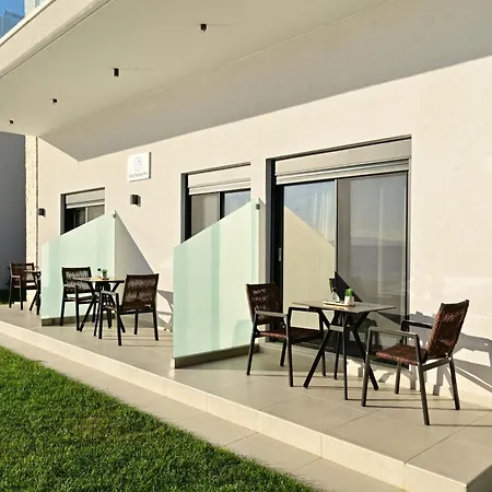 Vista Paraiso 아파트호텔 네아 포티데아